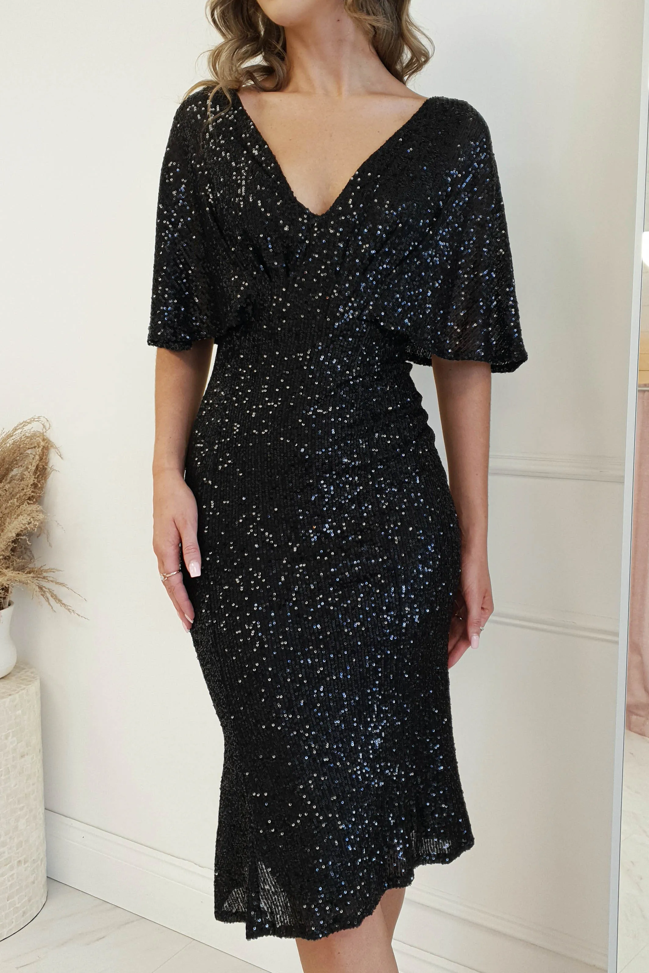 Alvara Sequin Midi Dress  dress,evening dress,graduation dress,party dress,birthday dress,beautiful dress,dress,summer dress,beautiful dressBlack