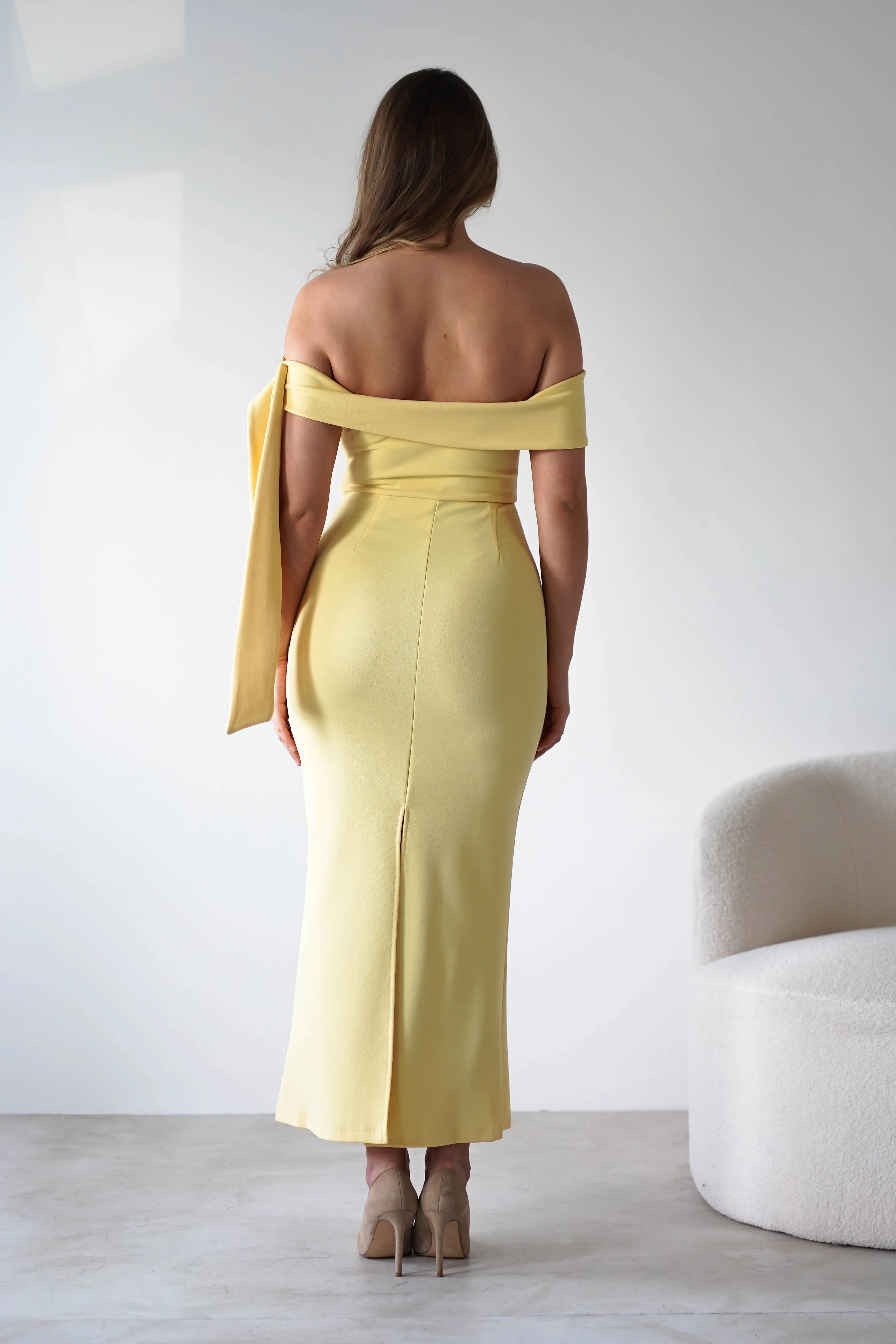Amalthea Off the Shoulder Midaxi | Yellow