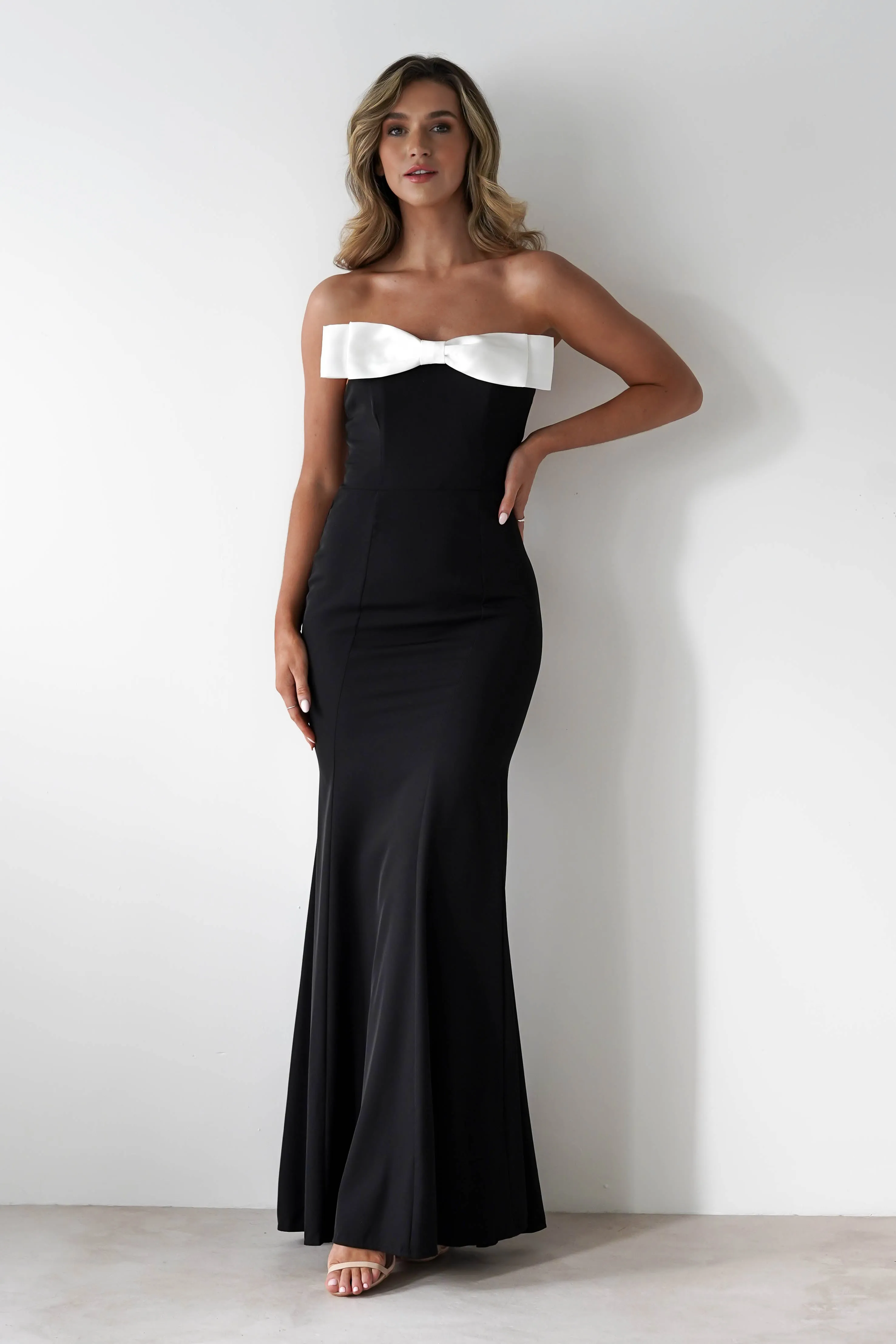 Beckett Strapless Bow Maxi Dress  dress,evening dress,graduation dress,party dress,birthday dress,beautiful dress,dress,summer dress,beautiful dressBlack/White