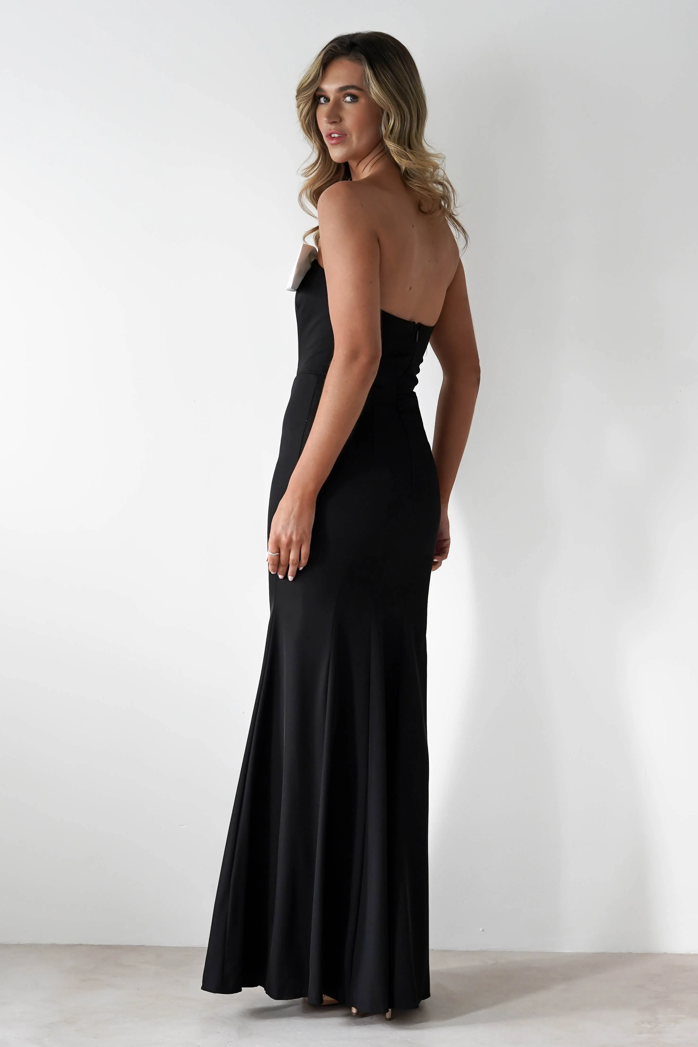 Beckett Strapless Bow Maxi Dress  dress,evening dress,graduation dress,party dress,birthday dress,beautiful dress,dress,summer dress,beautiful dressBlack/White