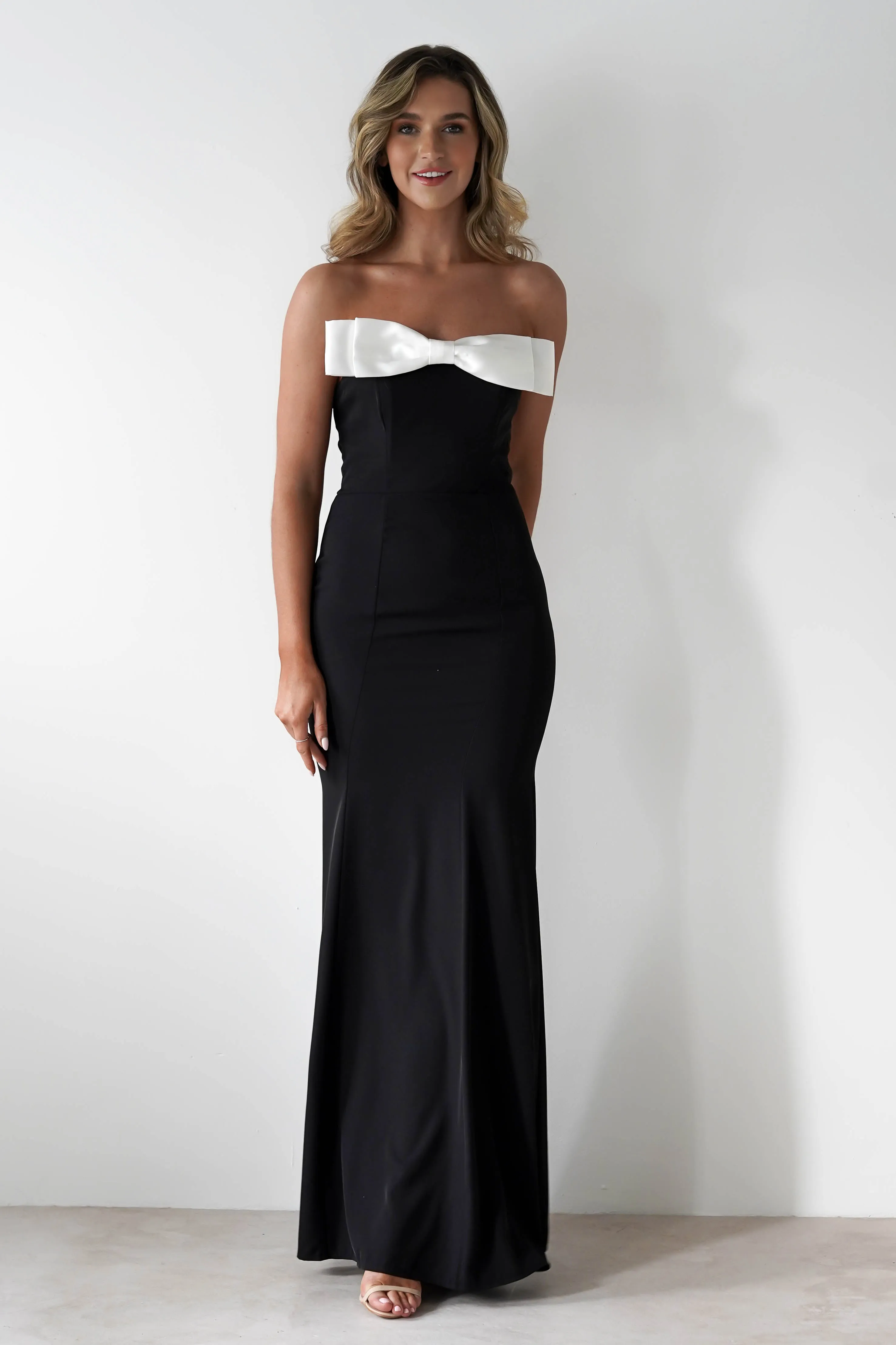Beckett Strapless Bow Maxi Dress  dress,evening dress,graduation dress,party dress,birthday dress,beautiful dress,dress,summer dress,beautiful dressBlack/White