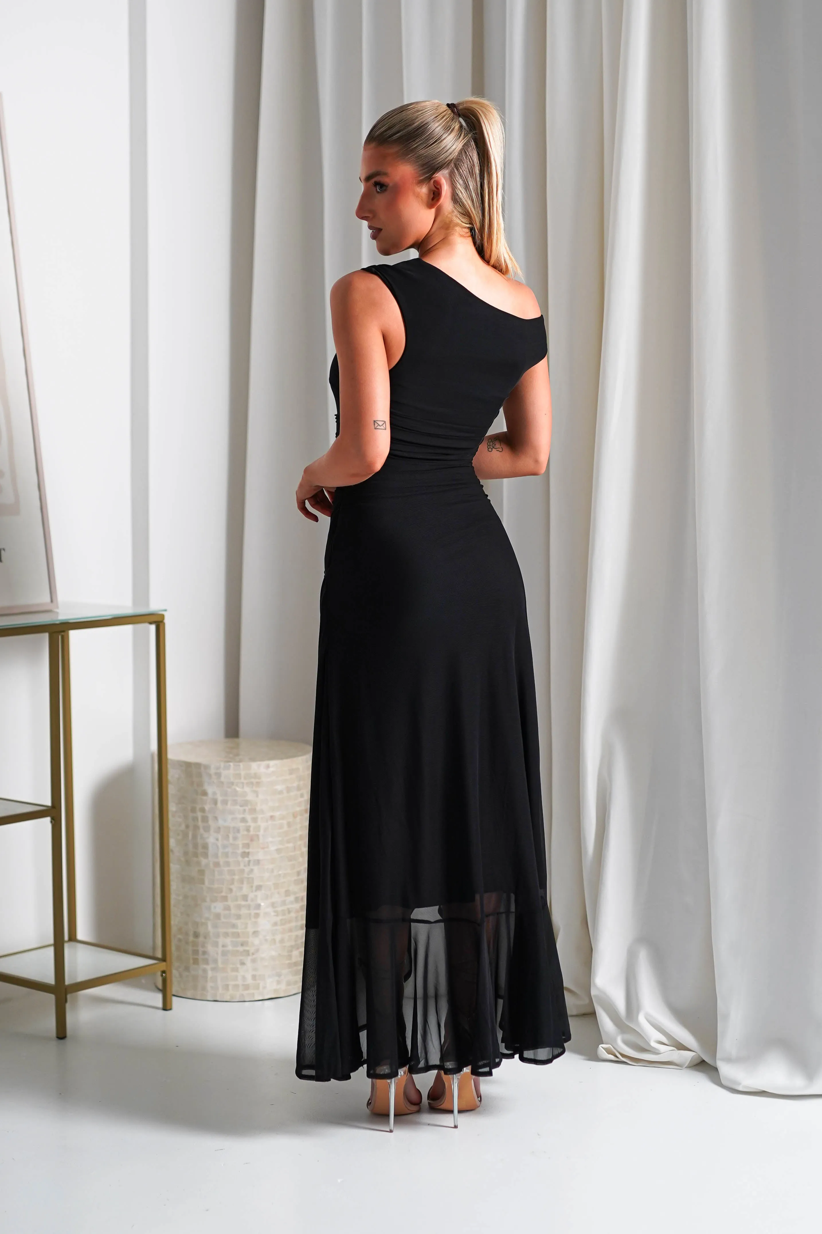 Cellinna Mesh Maxi Dress | Black