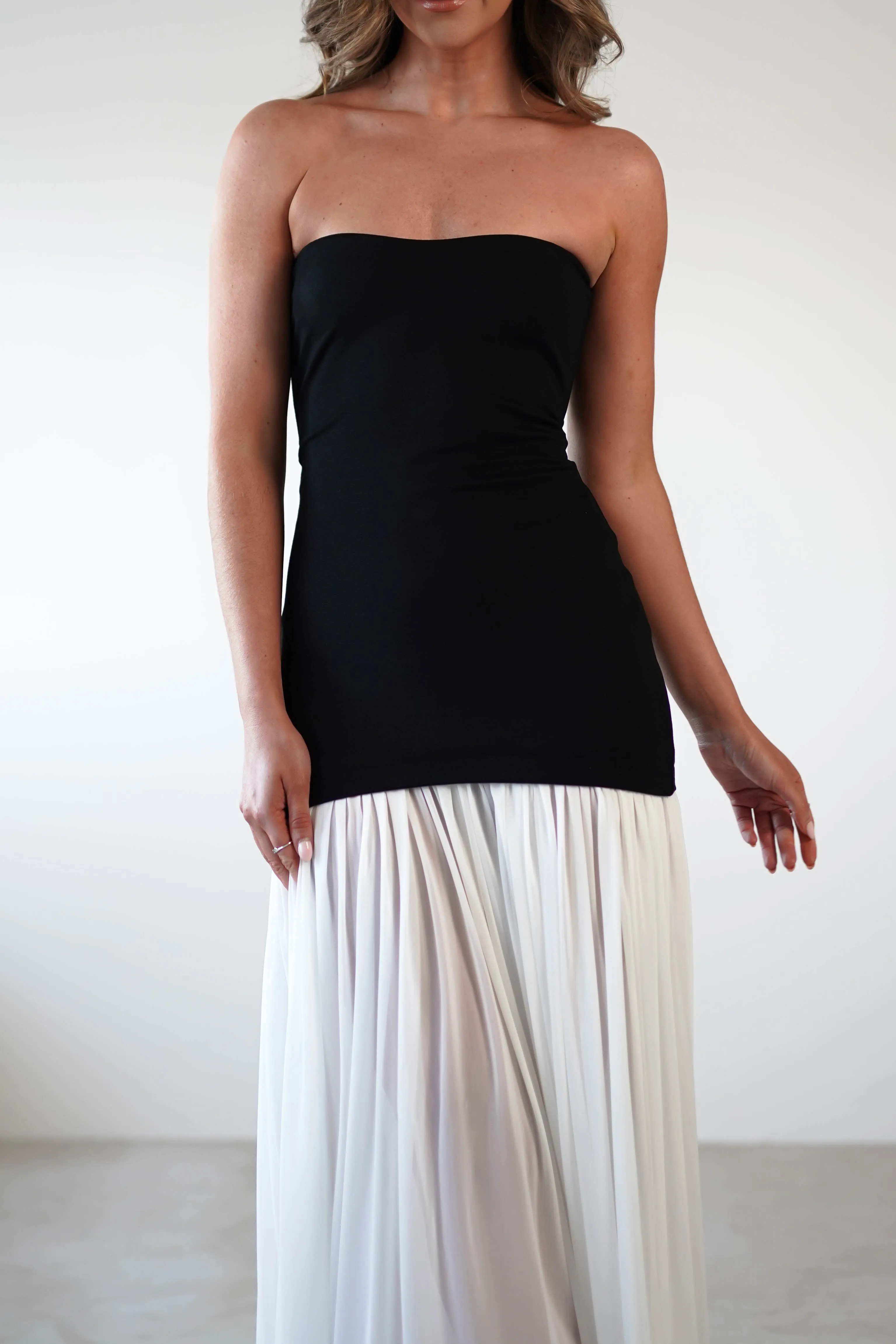 Mel Strapless Chiffon Skirt Maxi Dress  dress,evening dress,graduation dress,party dress,birthday dress,beautiful dress,dress,summer dress,beautiful dressBlack/White