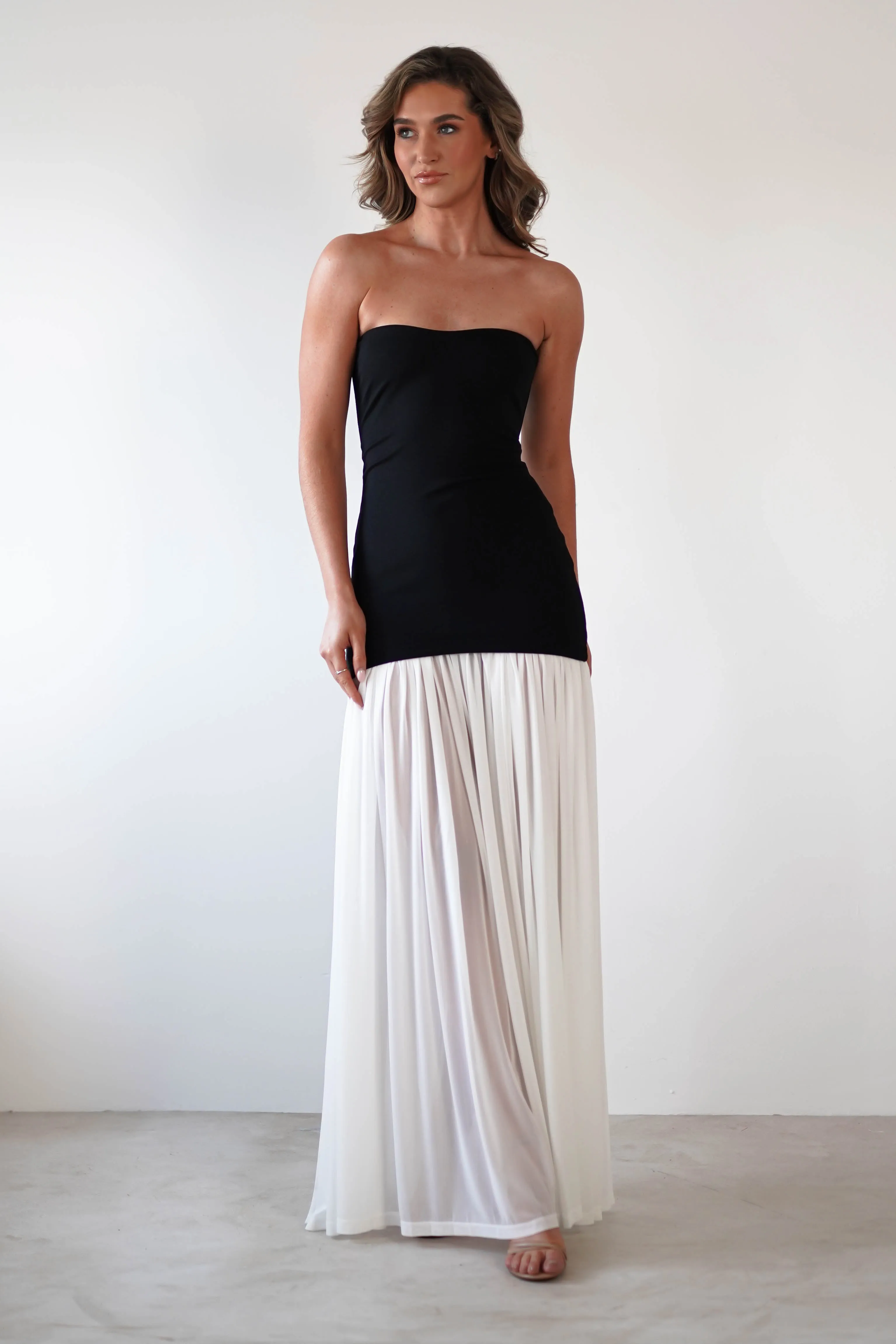 Mel Strapless Chiffon Skirt Maxi Dress  dress,evening dress,graduation dress,party dress,birthday dress,beautiful dress,dress,summer dress,beautiful dressBlack/White