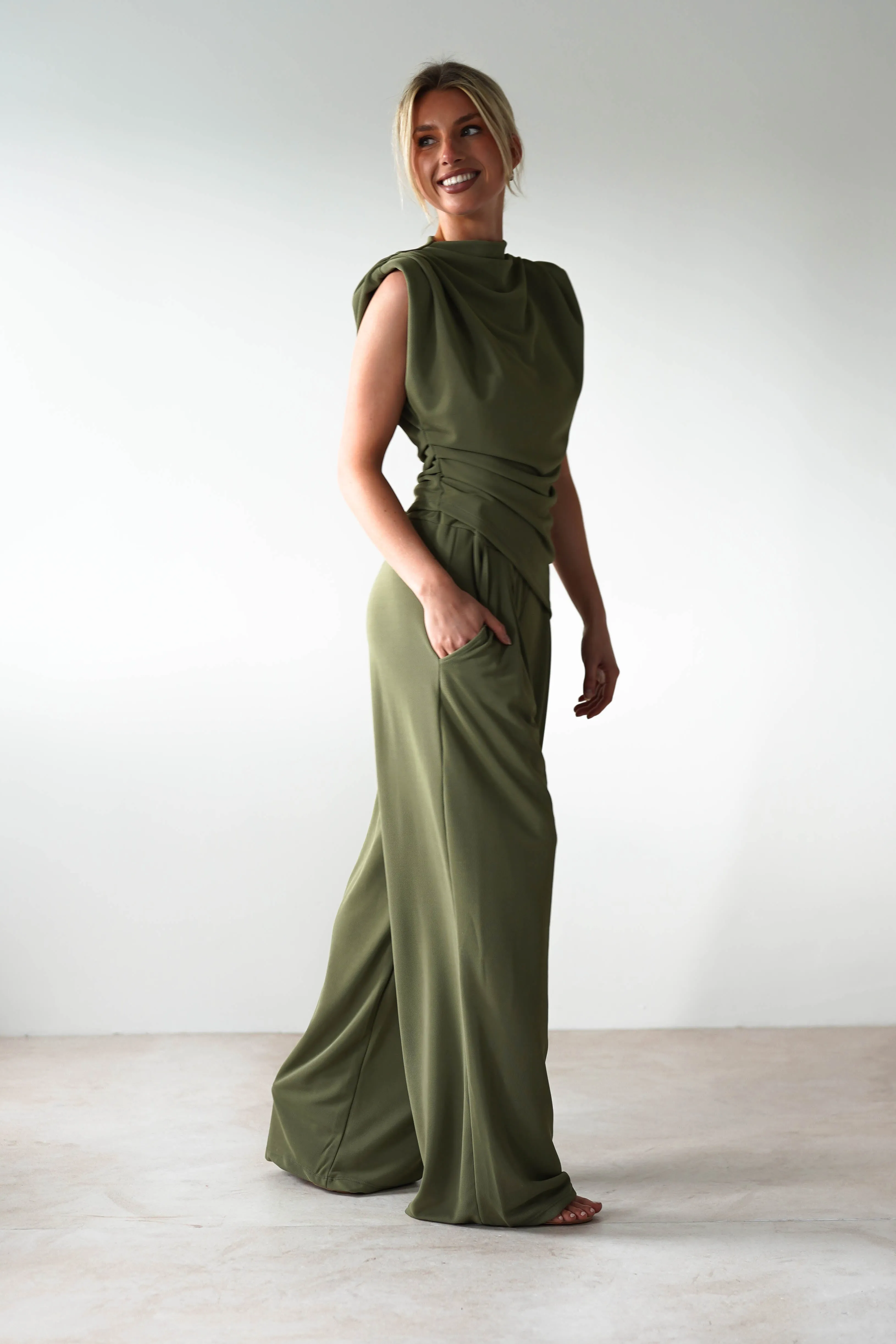 Mina Strechy 2 Piece Set | Olive