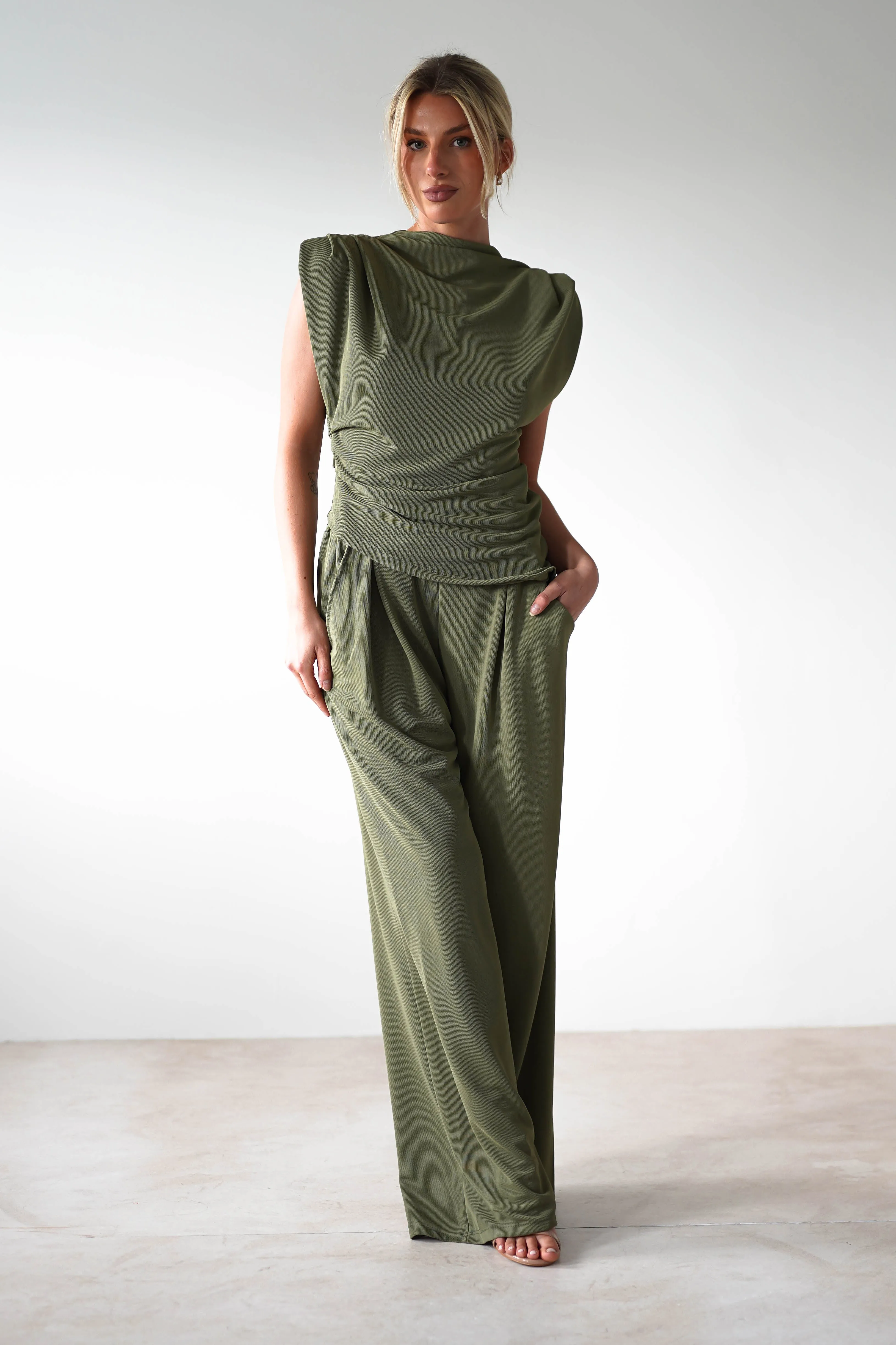 Mina Strechy 2 Piece Set | Olive