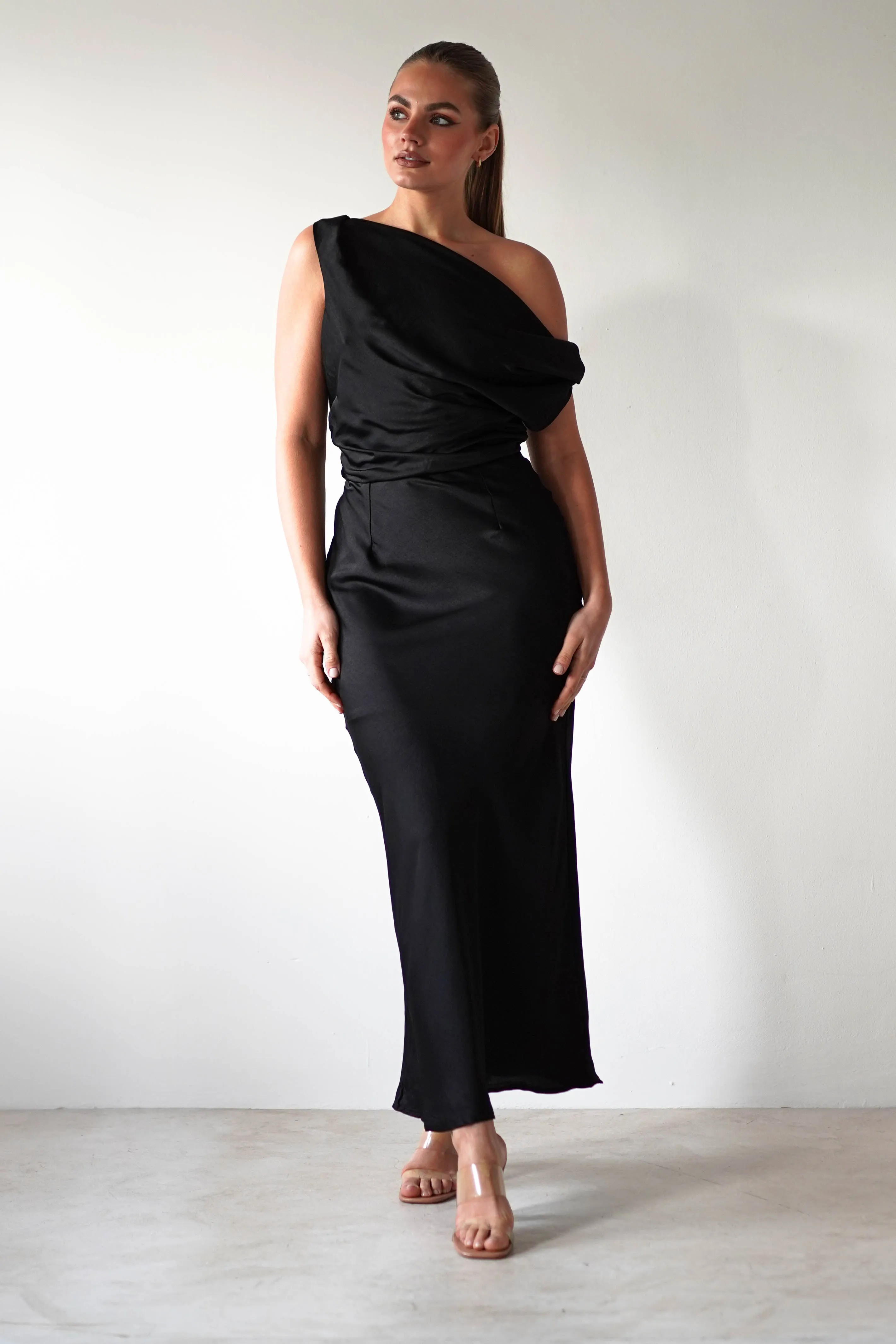 Odelle Soft Off The Shoulder Maxi | Black