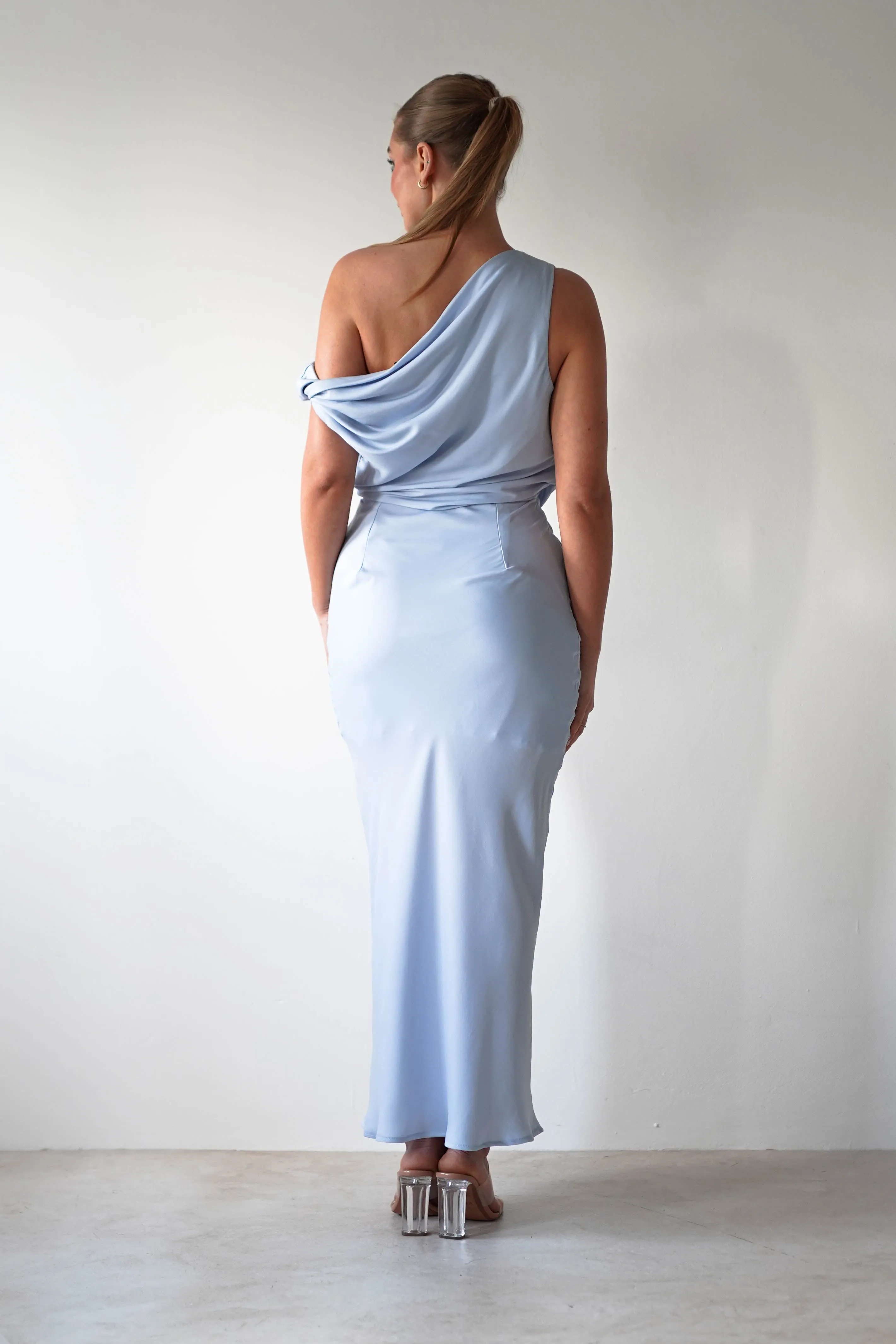 Odelle Soft Off The Shoulder Maxi | Blue