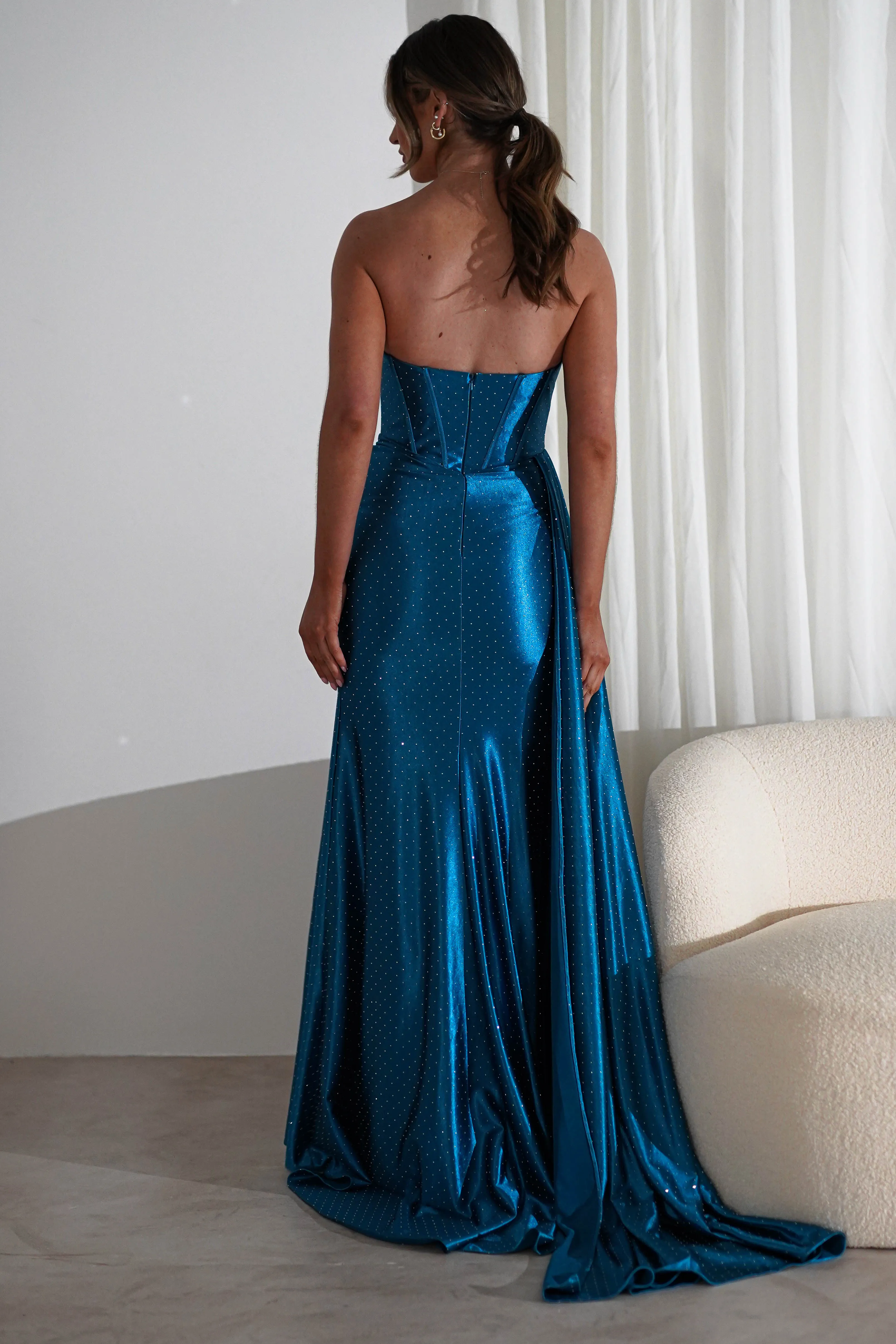 Pranvera Embellished Luxurious Gown | Peacock