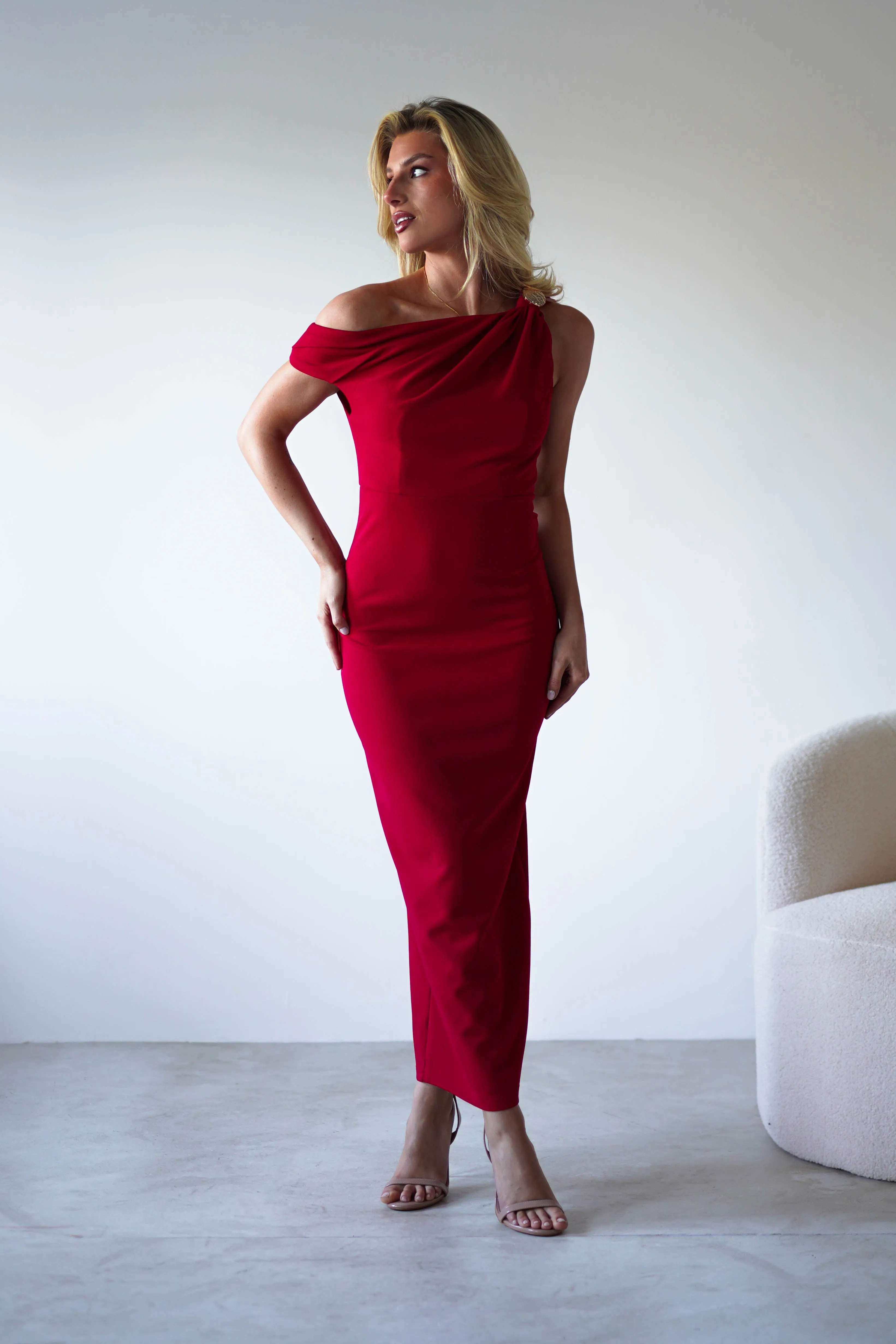 Shayna Off The Shouler Midaxi | Red