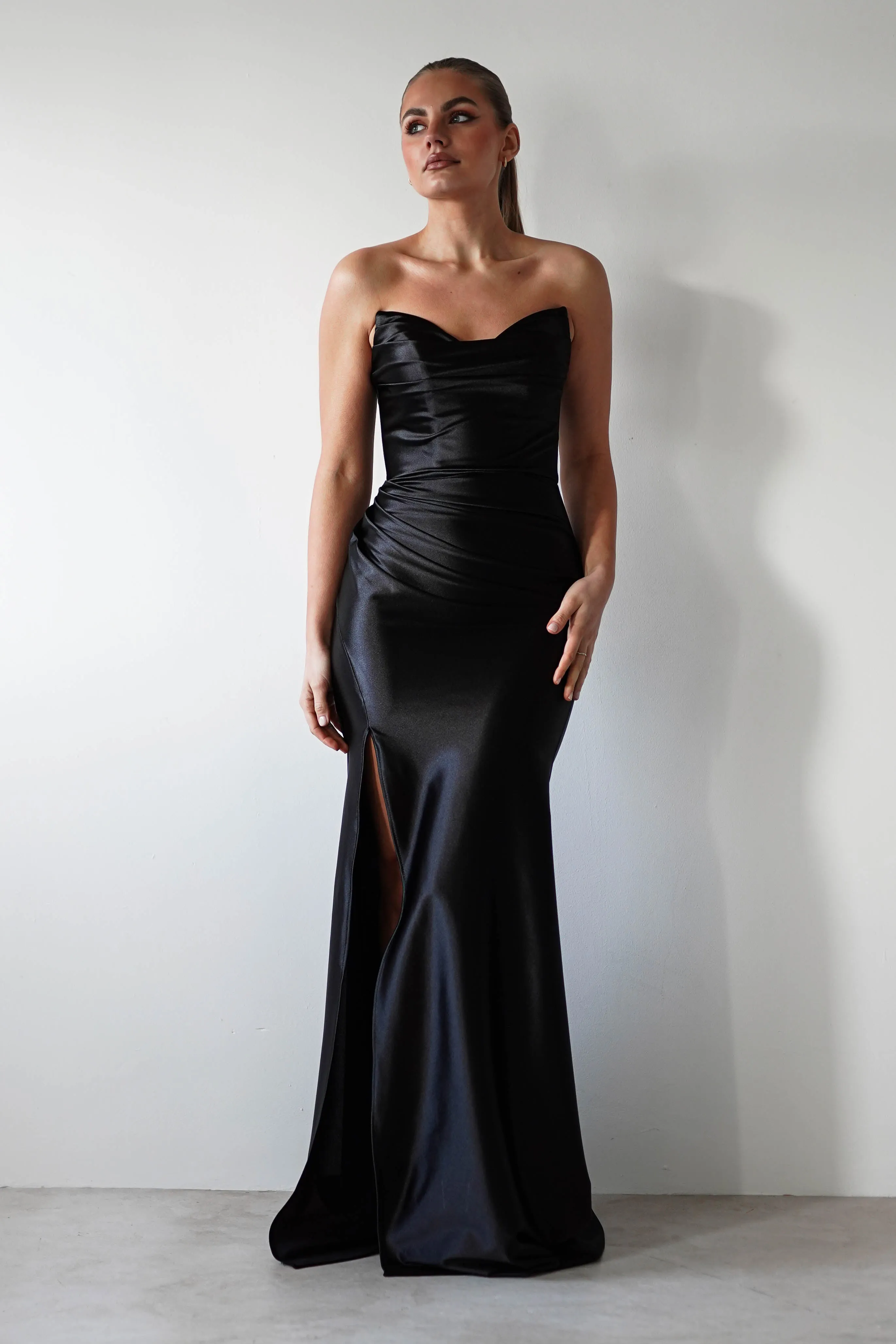 Venice Strapless Bodycon Gown | Black