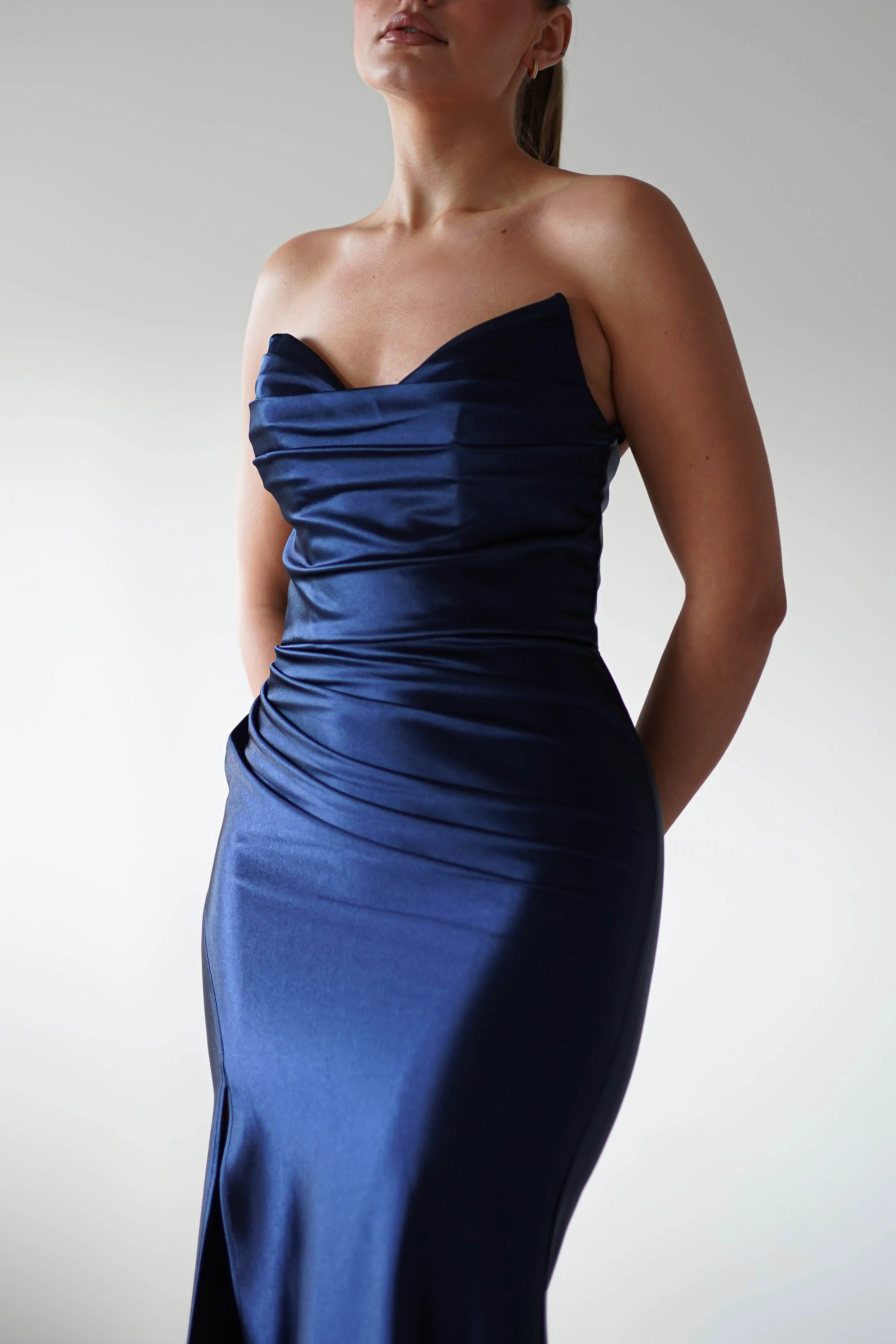 Venice Strapless Bodycon Gown | Navy