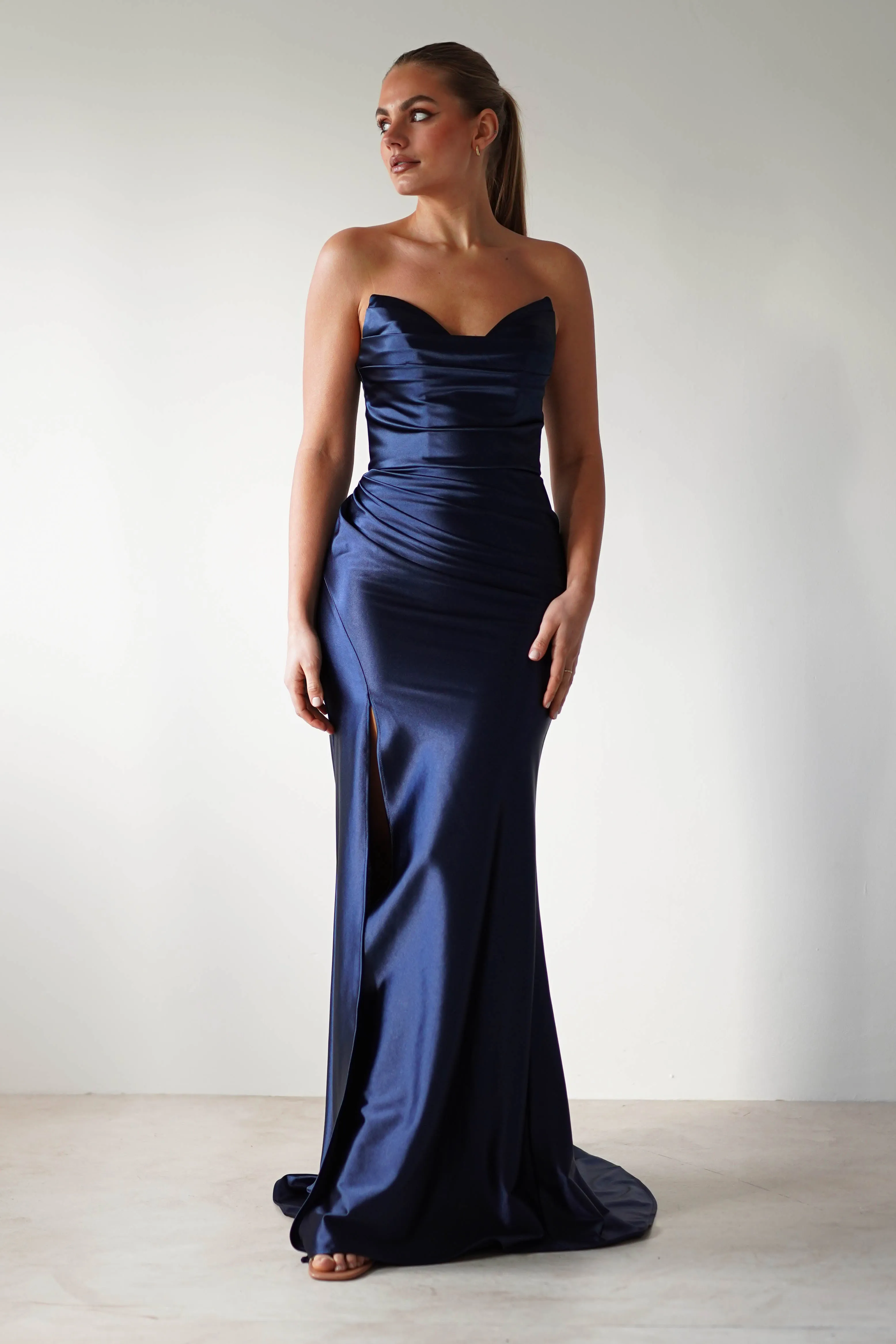 Venice Strapless Bodycon Gown | Navy